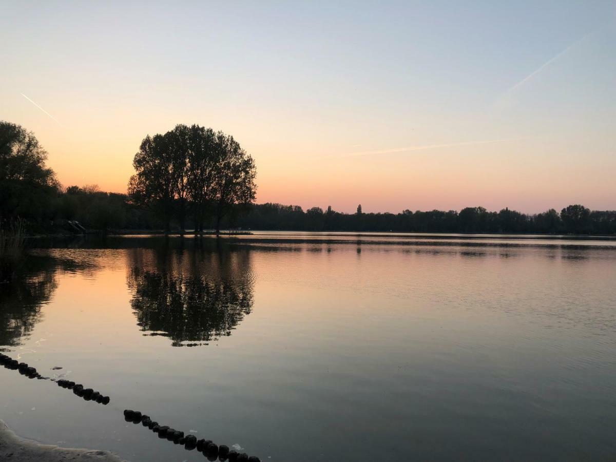 Vakantiepark Delftse Hout Экстерьер фото